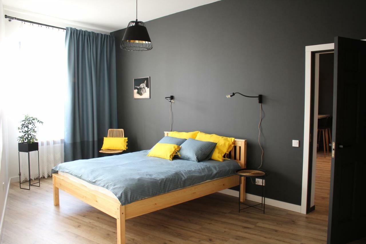 Simple & Elegant Apartment Liepāja Exteriör bild